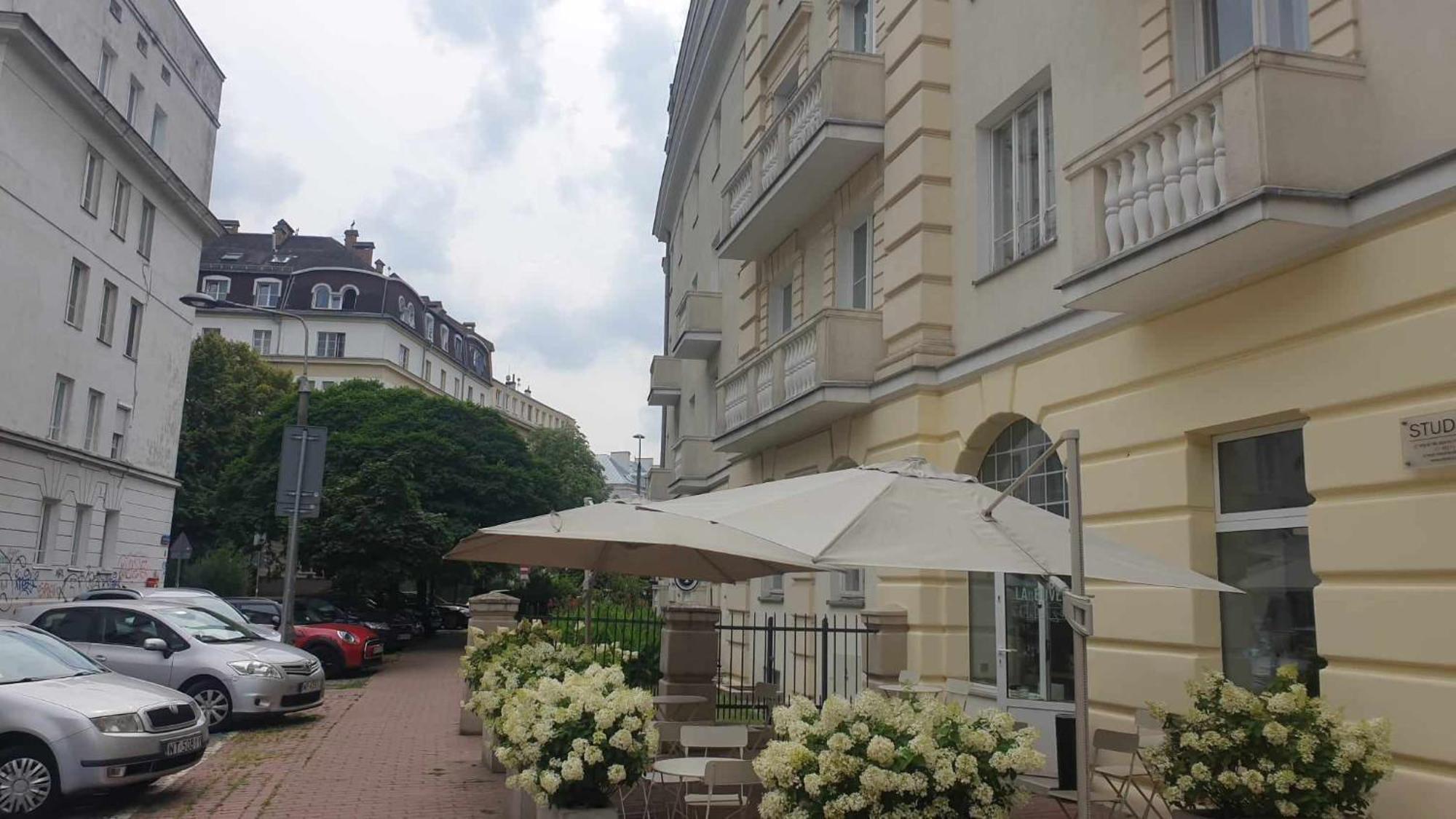 Stylish Bright Apartment Ochota With Balcony Varsovia Exterior foto